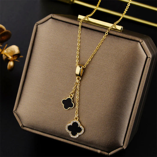 Sakura Kette Schwarz 18K vergoldet